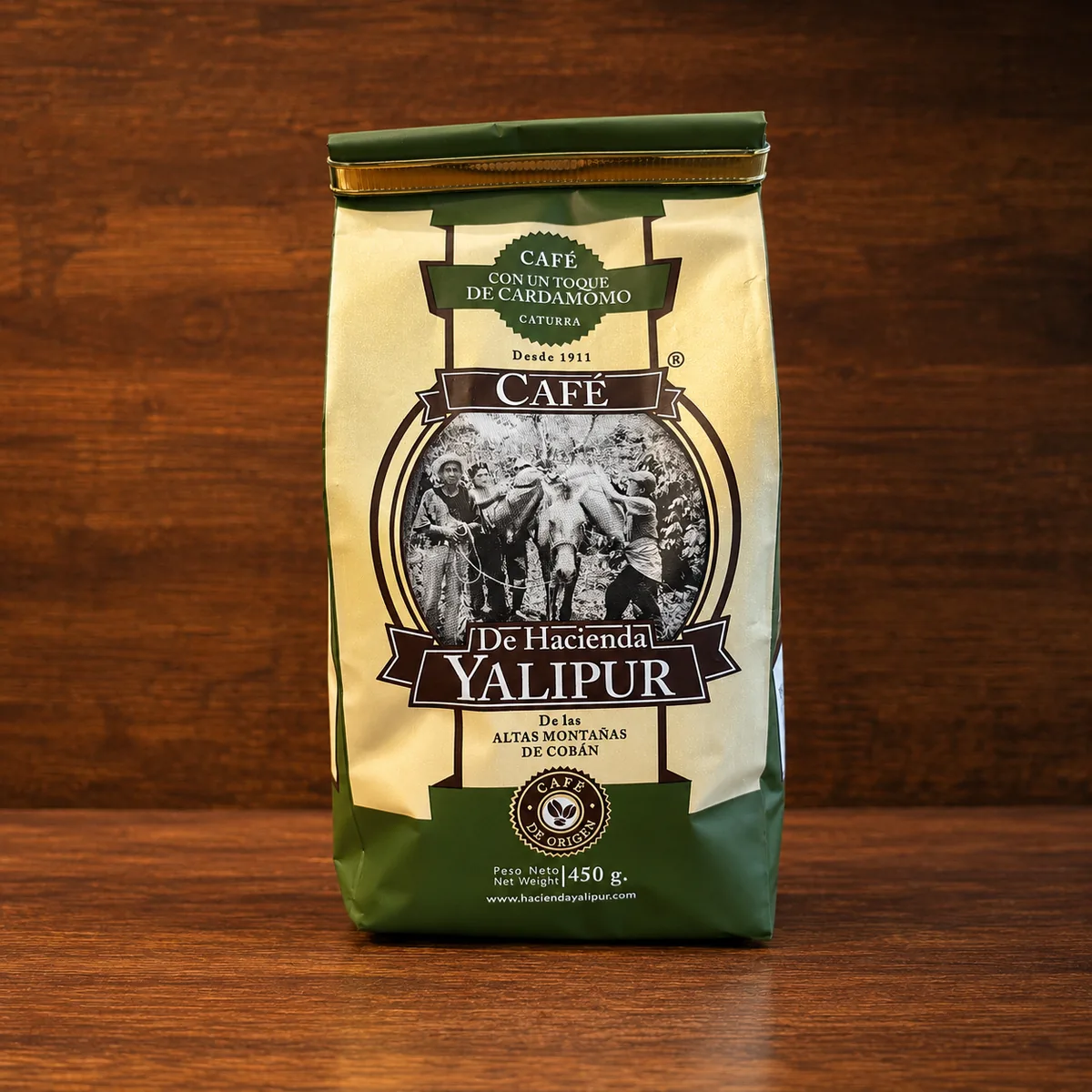 CAFÉ CON CARDAMOMO